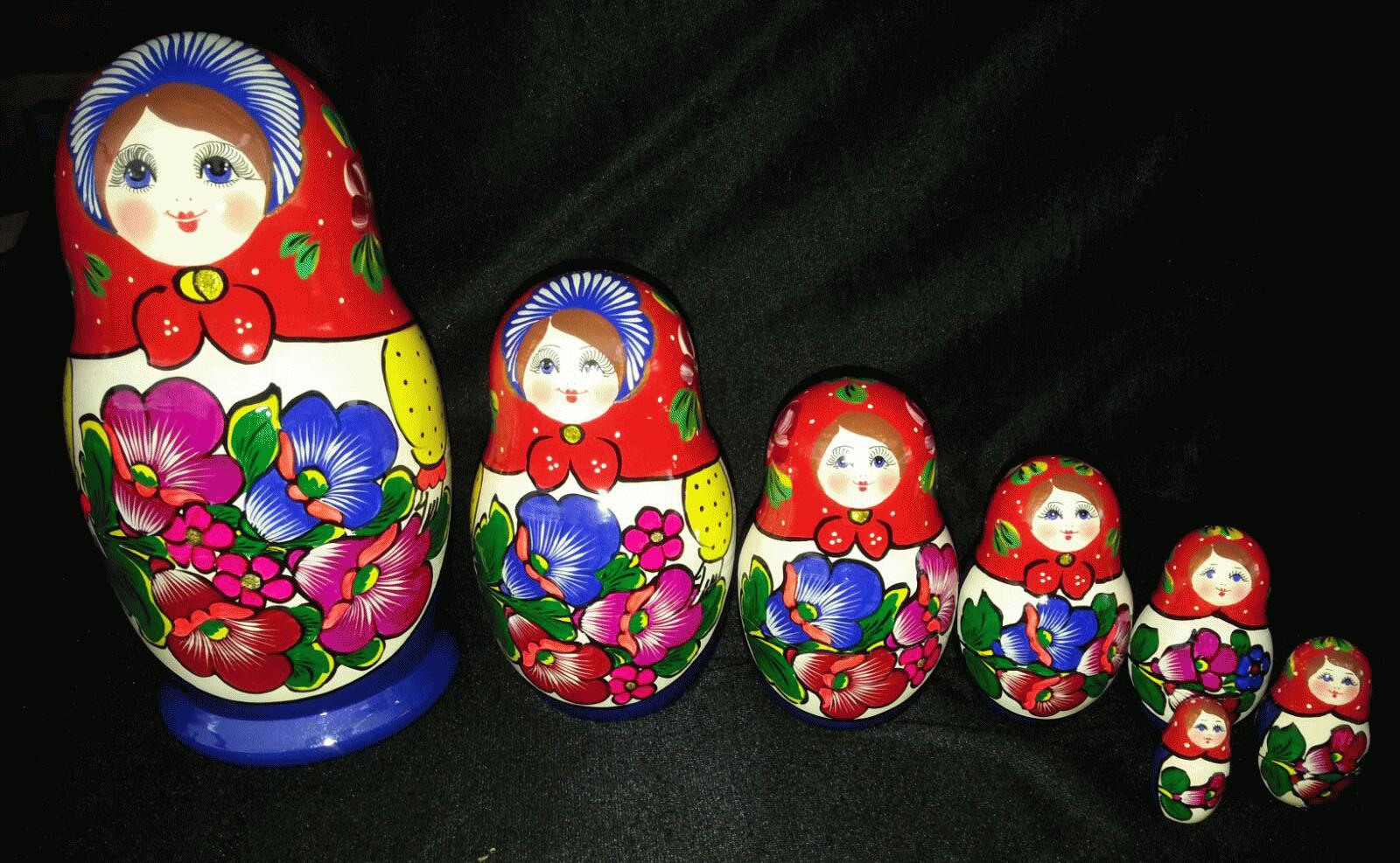 Russian Matryoshka Nesting Dolls