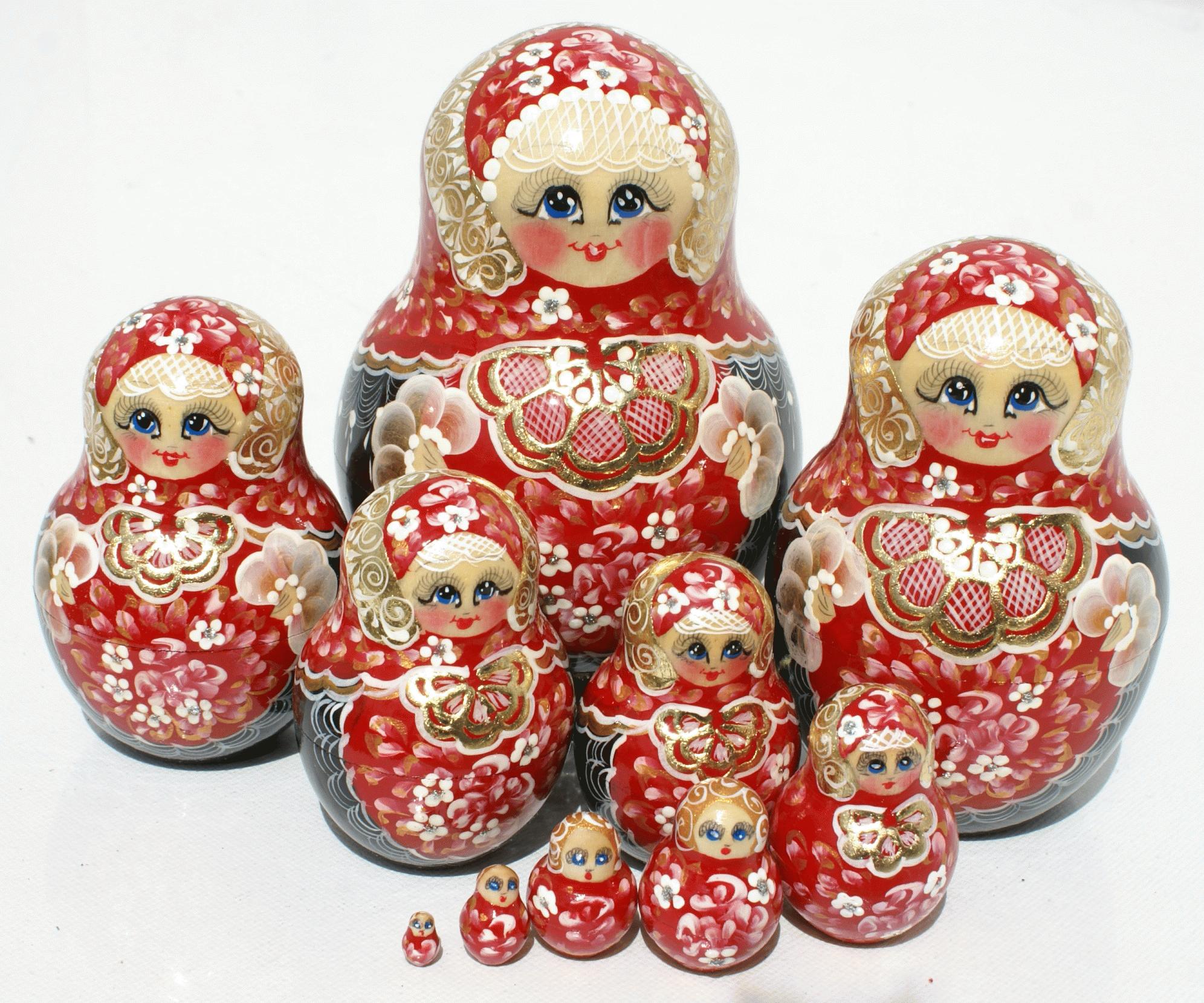 Red Floral Matryoshka Nesting Dolls
