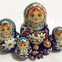 Blue Daisy Floral Matryoshka Nesting Dolls